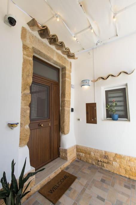 Centro Storico Sciacca - Casa Di Pisa Cortile Termine Villa Exteriör bild