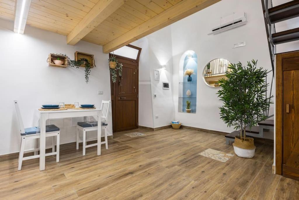 Centro Storico Sciacca - Casa Di Pisa Cortile Termine Villa Exteriör bild